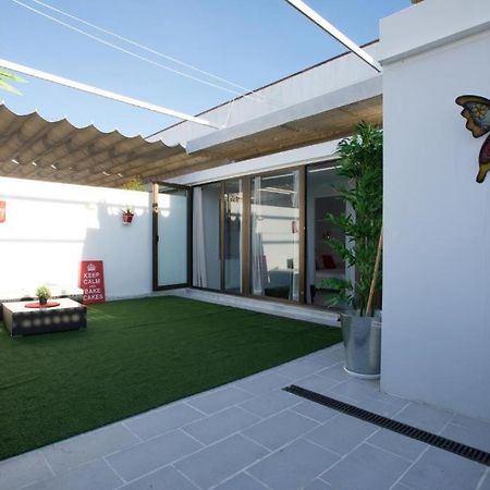 Aticos Magdalena Apartment Seville Exterior photo